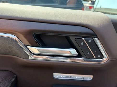 Used 2024 GMC Sierra 1500 Denali w/ Denali Reserve Package AWD/4WD image 14