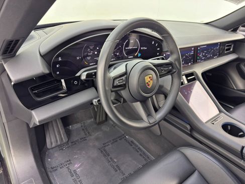 Used 2023 Porsche Taycan 4S w/ Premium Package image 12