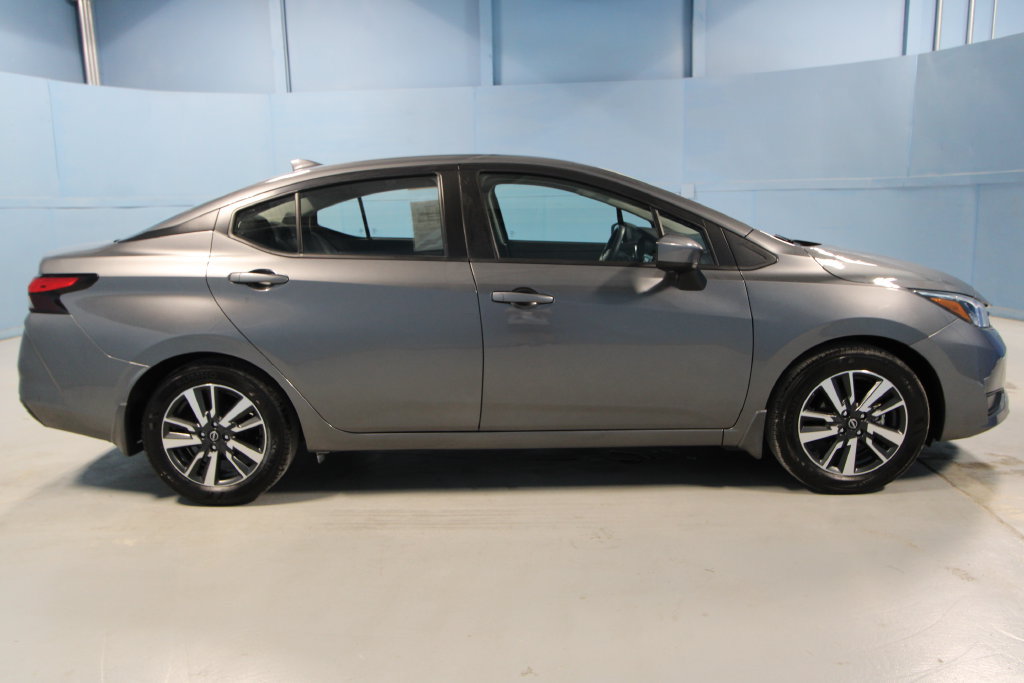 Used 2025 Nissan Versa SV w/ Trunk Package FWD image 10