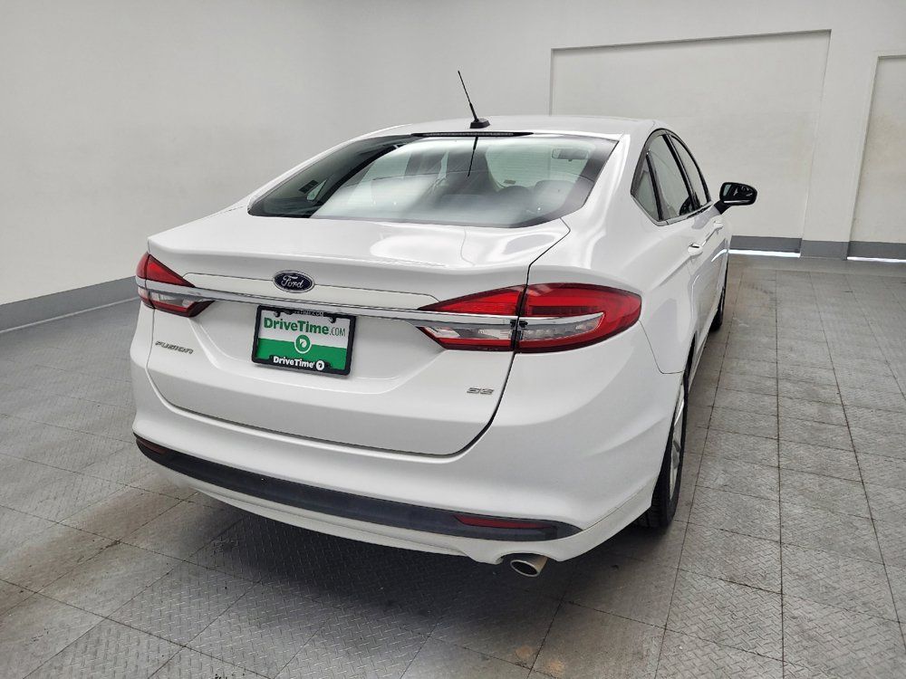 Used 2018 Ford Fusion SE FWD image 7