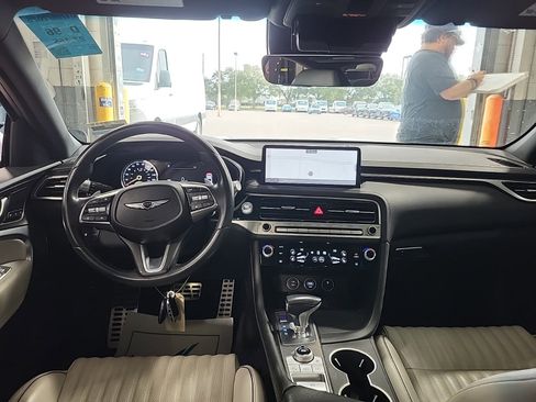 Used 2024 Genesis G70 2.5T w/ Sport Prestige Package image 18