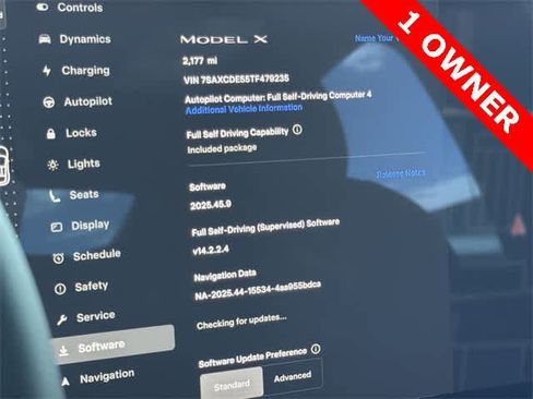 Used 2026 Tesla Model X image 3