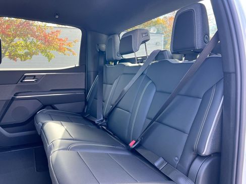 New 2026 GMC Sierra EV Elevation image 23