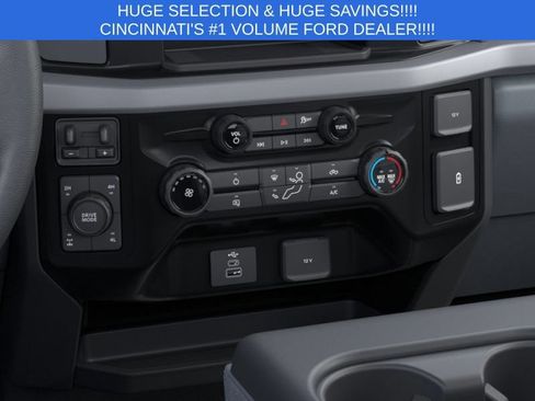 New 2026 Ford F250 XL w/ XL Chrome Package AWD/4WD image 15