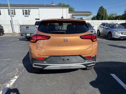 Certified 2024 Buick Encore GX Preferred FWD image 8