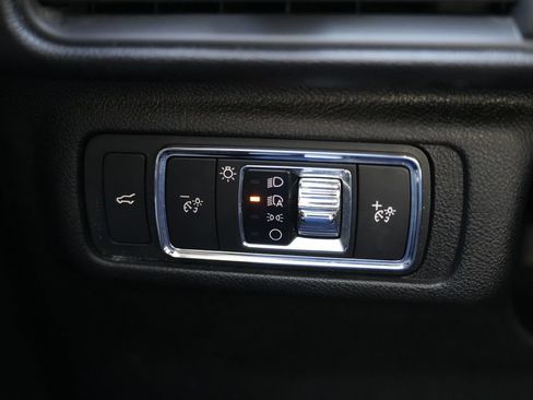 Used 2020 Lincoln Corsair FWD image 53
