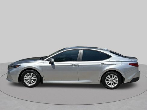 Used 2026 Toyota Camry LE FWD image 2