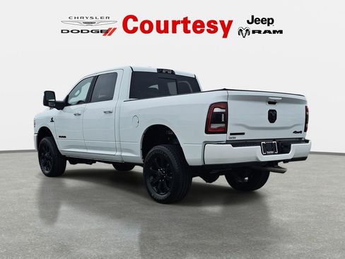 Certified 2024 RAM 2500 Big Horn w/ Night Edition image 7