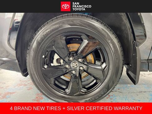 Certified 2021 Toyota RAV4 XSE w/ XSE Grade Weather Package AWD/4WD image 9