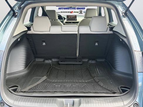 Certified 2024 Honda HR-V LX image 32