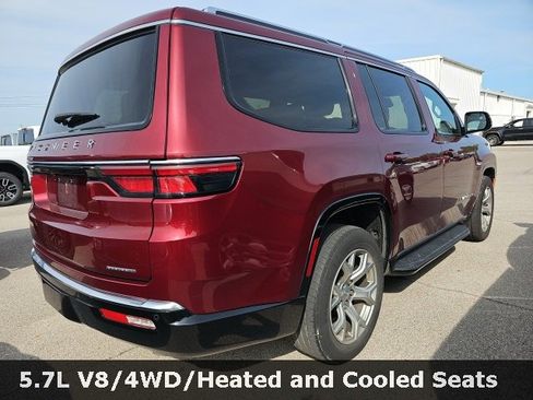 Used 2022 Jeep Wagoneer Series II image 37