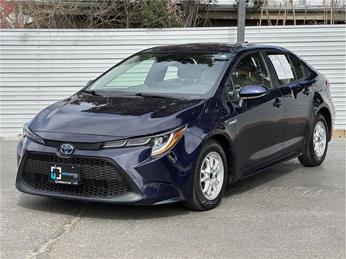 Used 2020 Toyota Corolla LE image 6