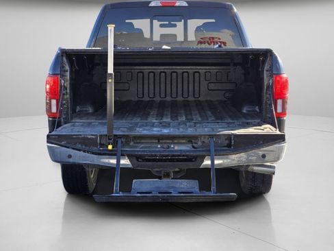 Used 2018 Ford F150 Lariat image 22