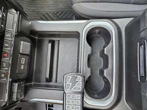 Used 2021 Chevrolet Silverado 1500 RST image 18