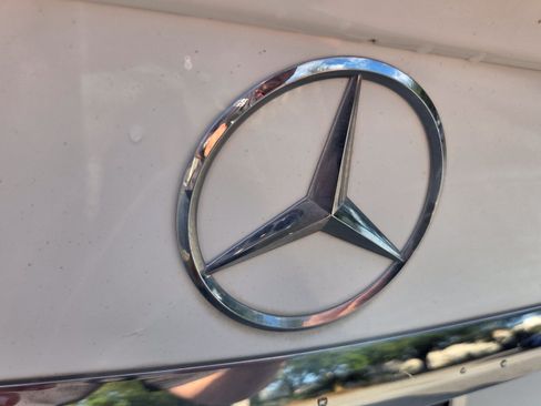Used 2021 Mercedes-Benz C 300 Sedan image 18