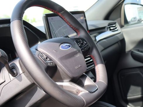 Used 2024 Ford Escape ST-Line Select w/ Tech Pack #1 AWD/4WD image 25