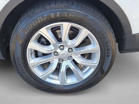 Used 2019 Land Rover Range Rover Evoque SE AWD/4WD image 30