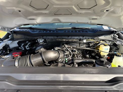 New 2026 Ford F250 XL w/ XL Chrome Package image 8