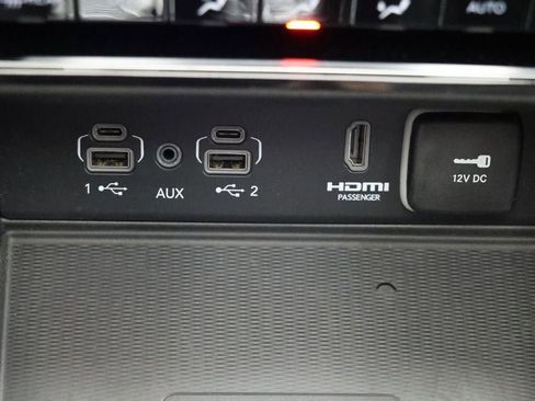 Used 2023 Jeep Grand Cherokee 30th Anniversary image 25