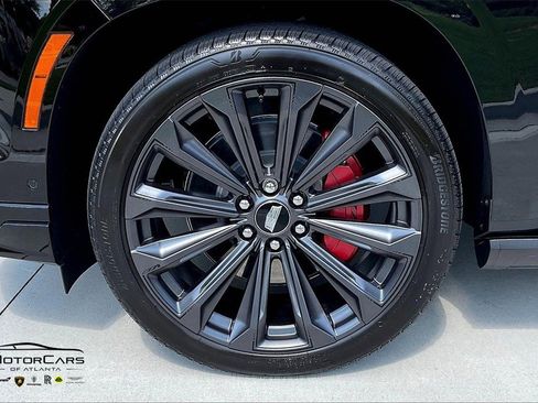 Used 2025 Cadillac Escalade V w/ LPO, Floor Liner Package image 10