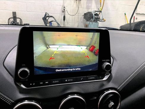 Used 2022 Nissan Sentra SV image 14