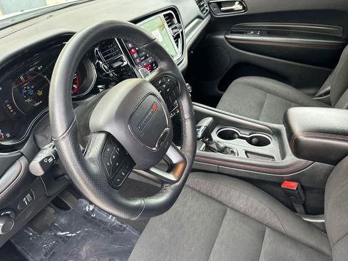 Used 2025 Dodge Durango GT image 9