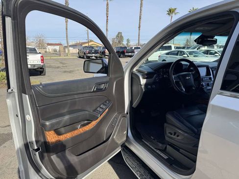 Used 2018 Chevrolet Tahoe Premier image 28