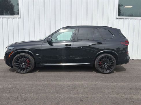 Used 2026 BMW X5 xDrive40i w/ M Sport Package AWD/4WD image 4