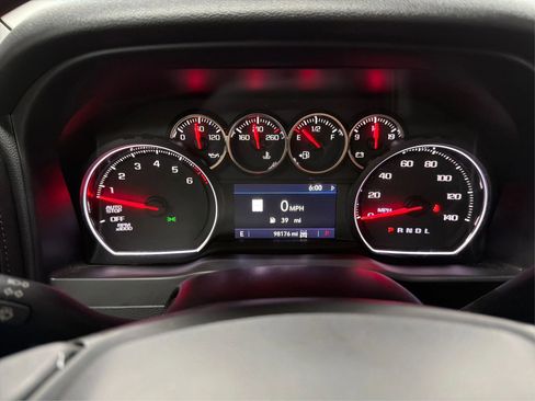 Used 2019 Chevrolet Silverado 1500 LT w/ Texas Edition image 38