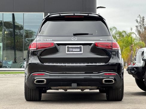 Certified 2023 Mercedes-Benz GLS 580 4MATIC image 4