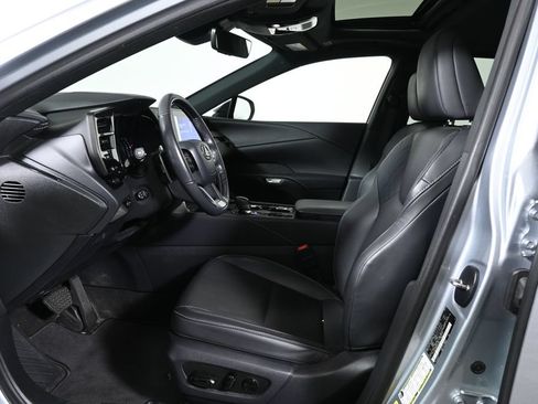 Used 2024 Lexus RX 350 Premium w/ Cold Area Package AWD/4WD image 3