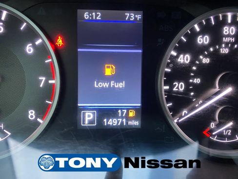 Used 2024 Nissan Sentra S FWD image 15