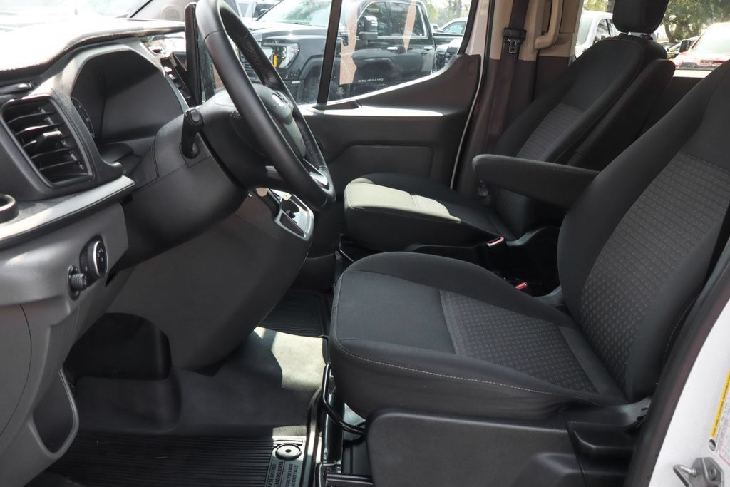 Used 2023 Ford Transit 350 XLT RWD image 23