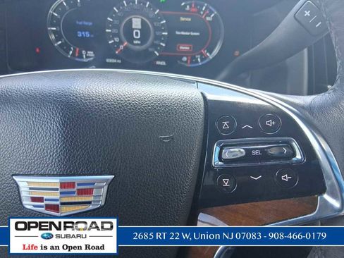 Used 2020 Cadillac Escalade Luxury w/ Escalade Sport Edition RWD image 21