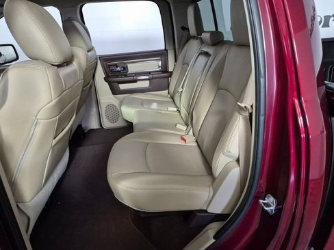 Used 2017 RAM 1500 Laramie w/ Convenience Group image 22