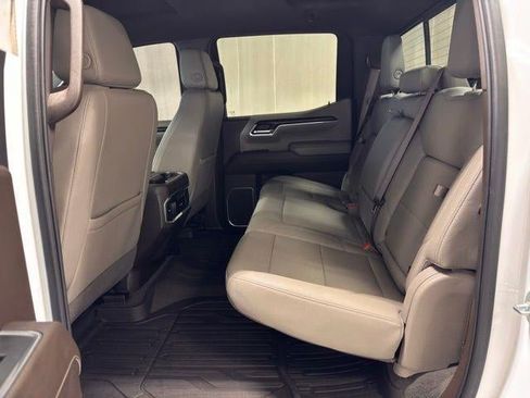 Used 2023 GMC Sierra 1500 SLT w/ SLT Premium Plus Package AWD/4WD image 21