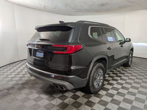 Certified 2025 GMC Acadia Elevation image 7