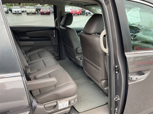Used 2016 Honda Odyssey EX-L image 37