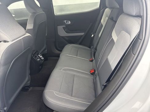 Used 2022 Polestar Polestar 2 image 16