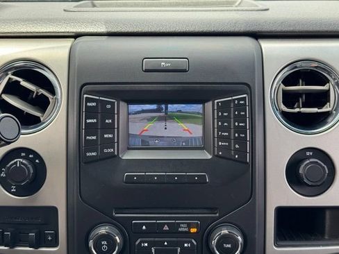Used 2014 Ford F150 XLT w/ Equipment Group 302A Luxury AWD/4WD image 4