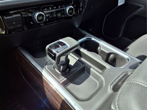 New 2026 GMC Sierra 1500 Elevation AWD/4WD image 7