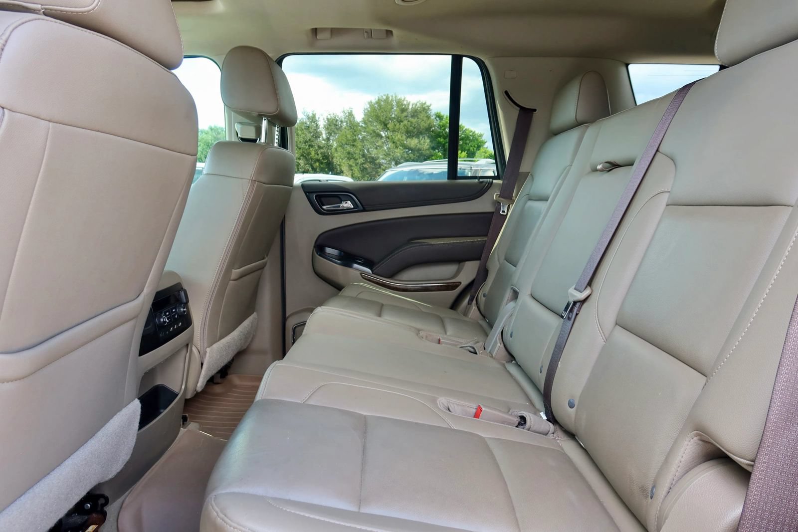 Used 2019 Chevrolet Tahoe LT AWD/4WD image 15