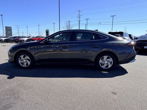 New 2026 Hyundai Sonata SE FWD image 6