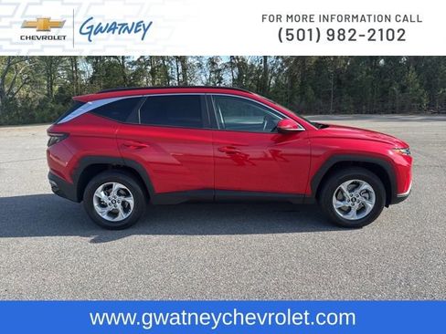 Used 2023 Hyundai Tucson SEL AWD/4WD image 4