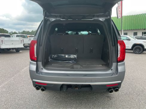 Used 2021 GMC Yukon Denali w/ Denali Premium Package AWD/4WD image 22