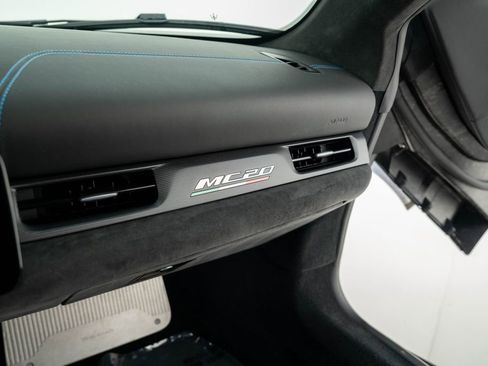 Used 2022 Maserati MC20 Coupe RWD image 30
