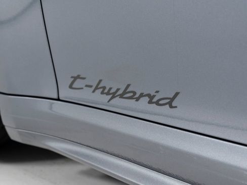 Certified 2025 Porsche 911 Carrera 4 GTS AWD/4WD image 52