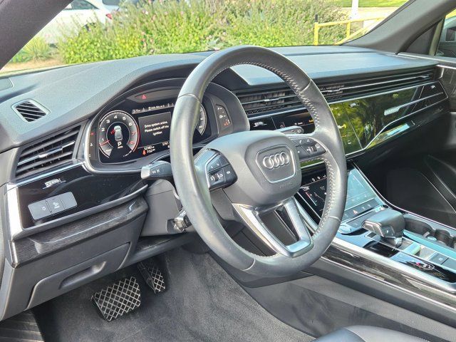 Used 2019 Audi Q8 Premium w/ Convenience Package AWD/4WD image 10