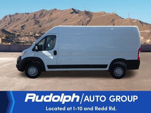 Used 2026 RAM ProMaster 2500 w/ Convenience Group FWD image 2