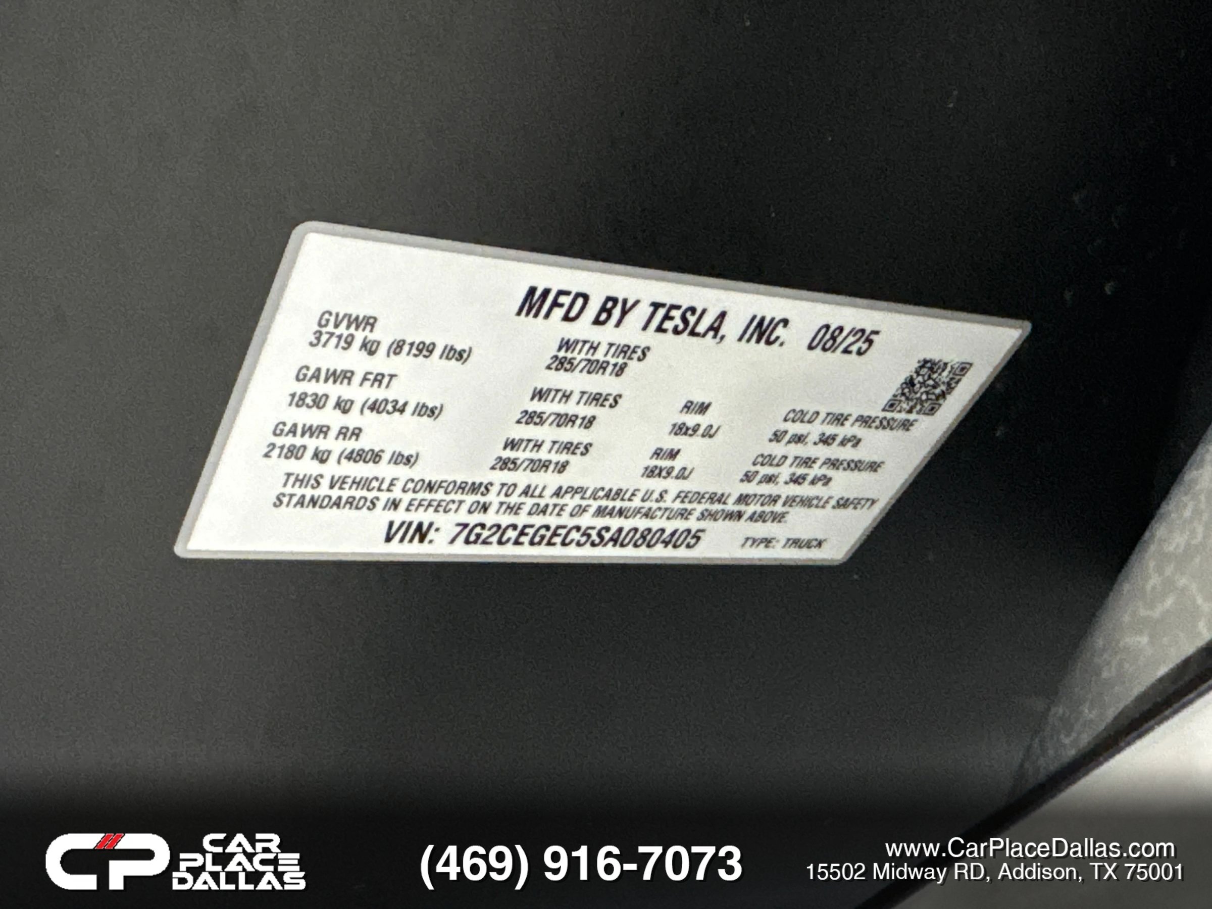 Used 2025 Tesla Cybertruck 2WD Crew Cab image 45